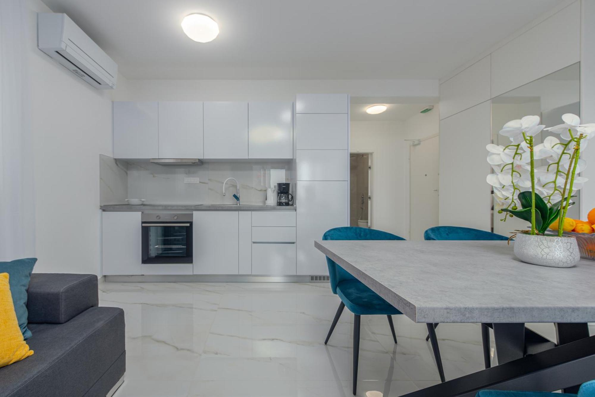 Apartments Menalo Elegance ザトン エクステリア 写真