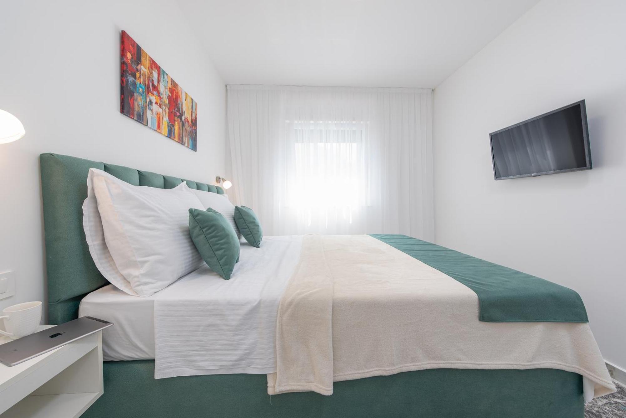 Apartments Menalo Elegance ザトン エクステリア 写真