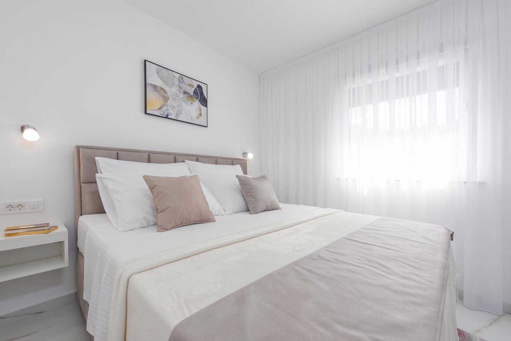 Apartments Menalo Elegance ザトン エクステリア 写真