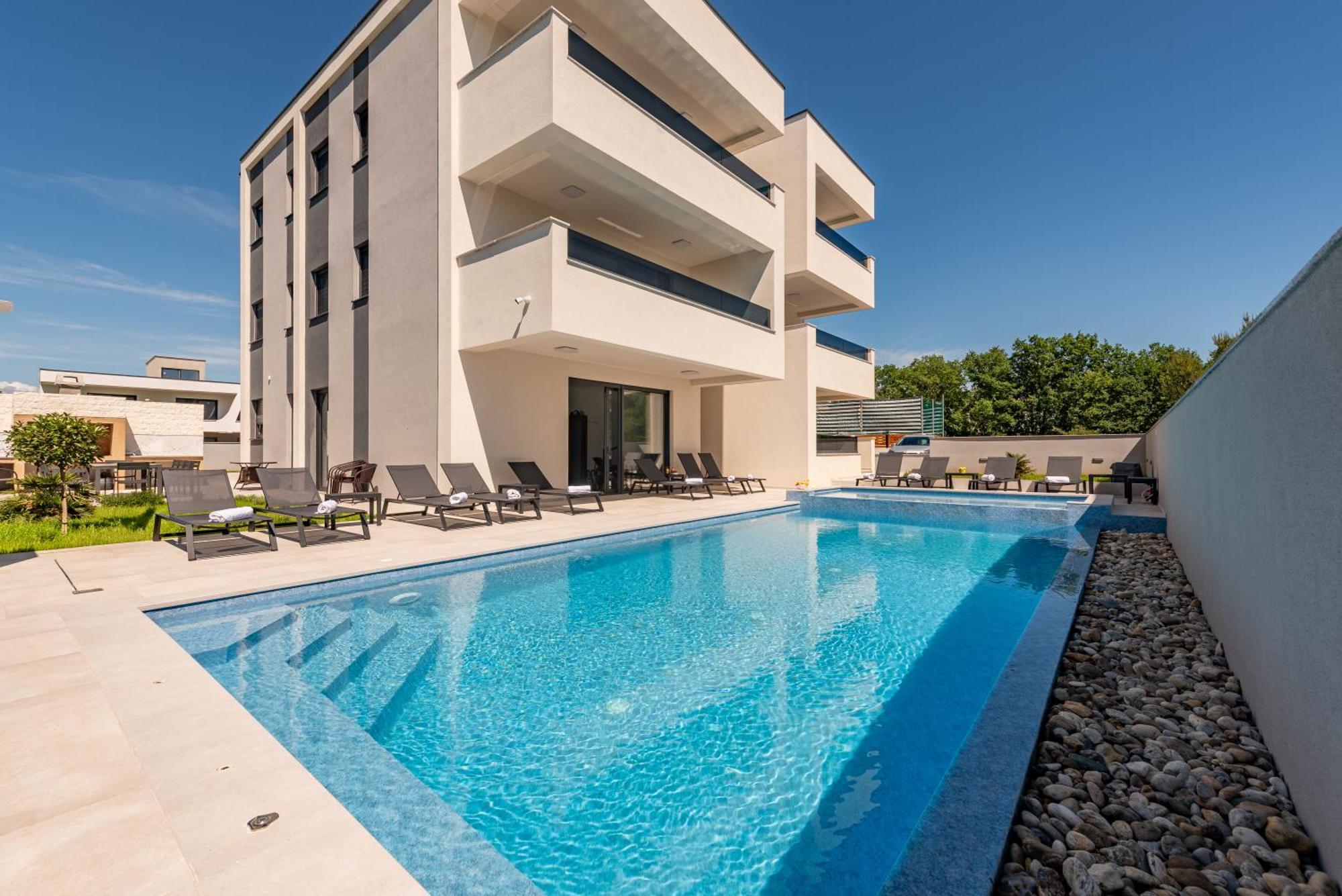 Apartments Menalo Elegance ザトン エクステリア 写真